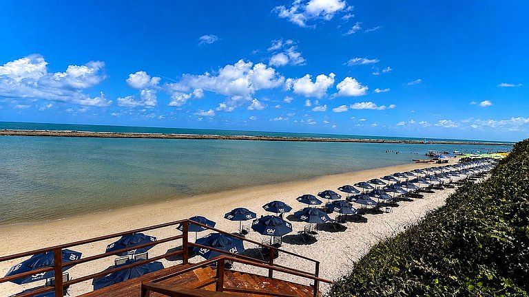 Luxo em Muro Alto | Resort Frente Mar | Piscina